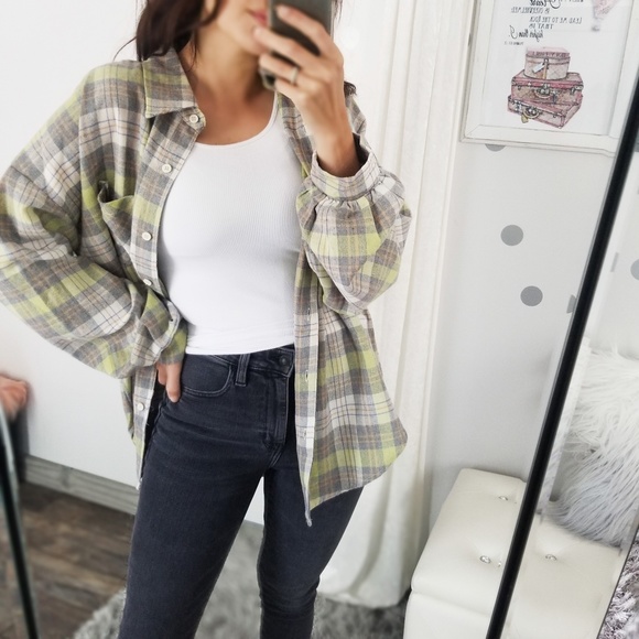 Last1️⃣ Best Fall Plaid Flannel Top Oversized Button Down Top - Picture 7 of 9